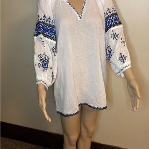 White and Blue Embroidered Tunic with Billowy Sleeves